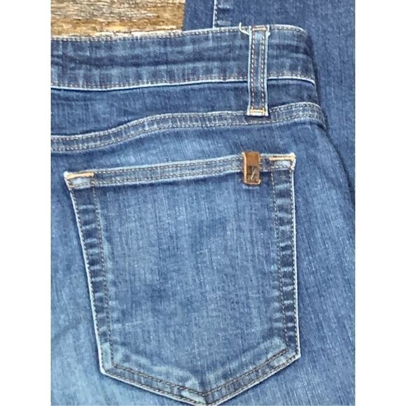Joe’s high-rise skinny ankle Clementine jean size 30 ￼ - Picture 5 of 7